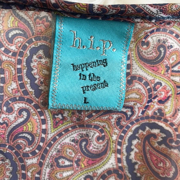 Paisley and Lace Top - Picture 3 of 5